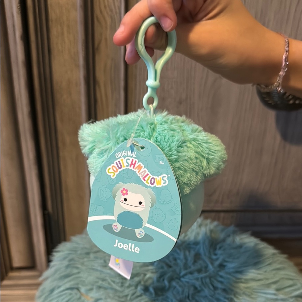 Plush Pet Toy with Clip - Blue - Picture 4 of 4